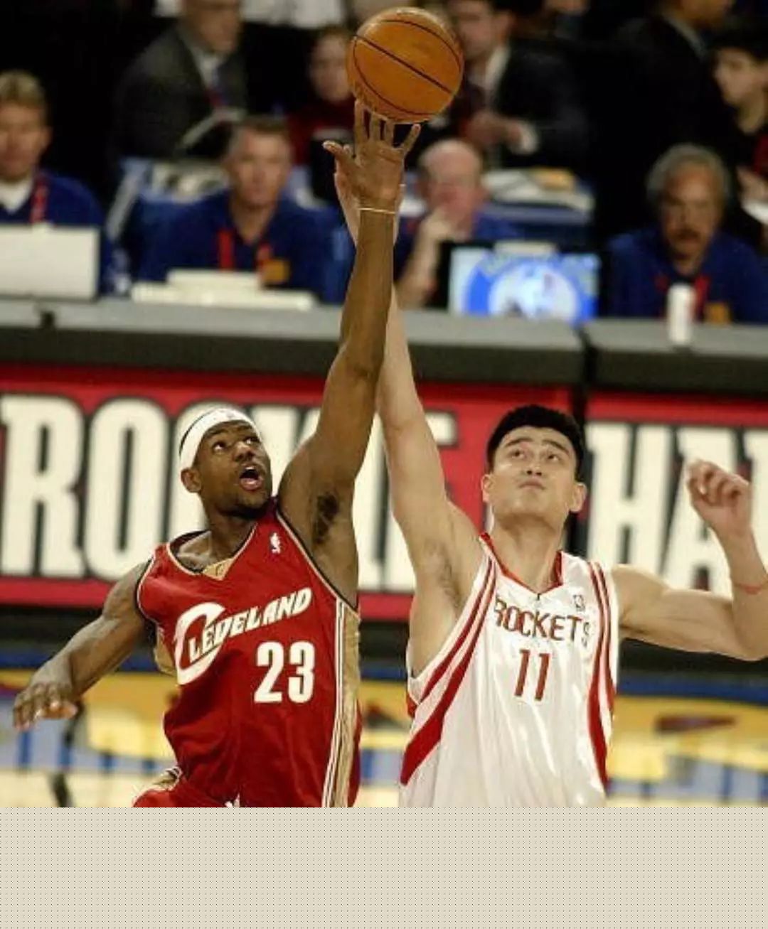 记者：什琴斯尼下周成为巴萨球员，巴萨现在能注册他和奥尔莫